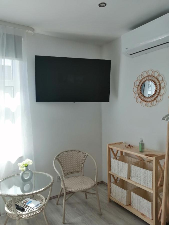 PortStreet apartamenti Liepāja Buitenkant foto