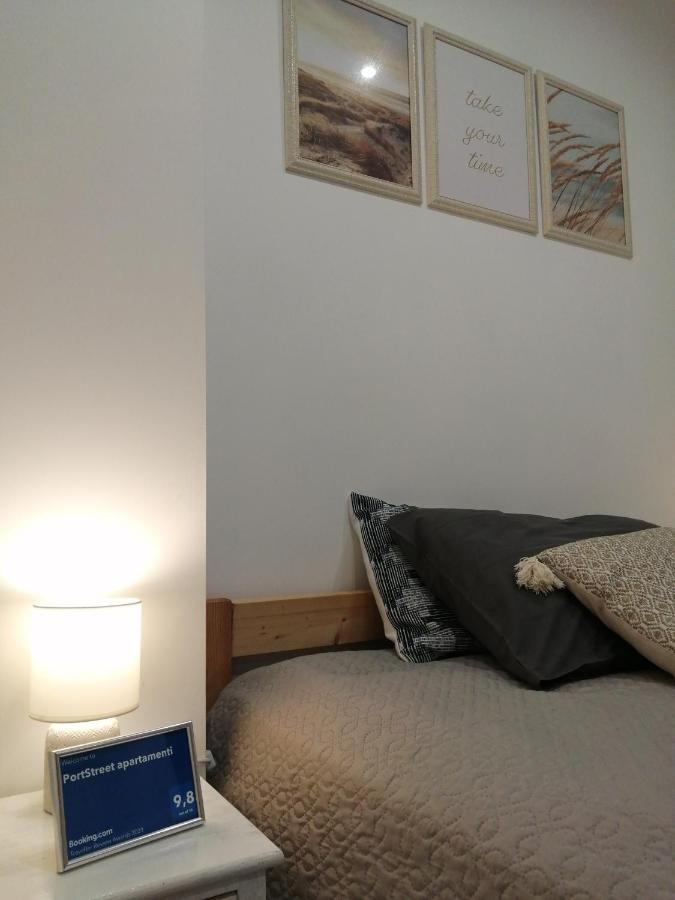 PortStreet apartamenti Liepāja Buitenkant foto